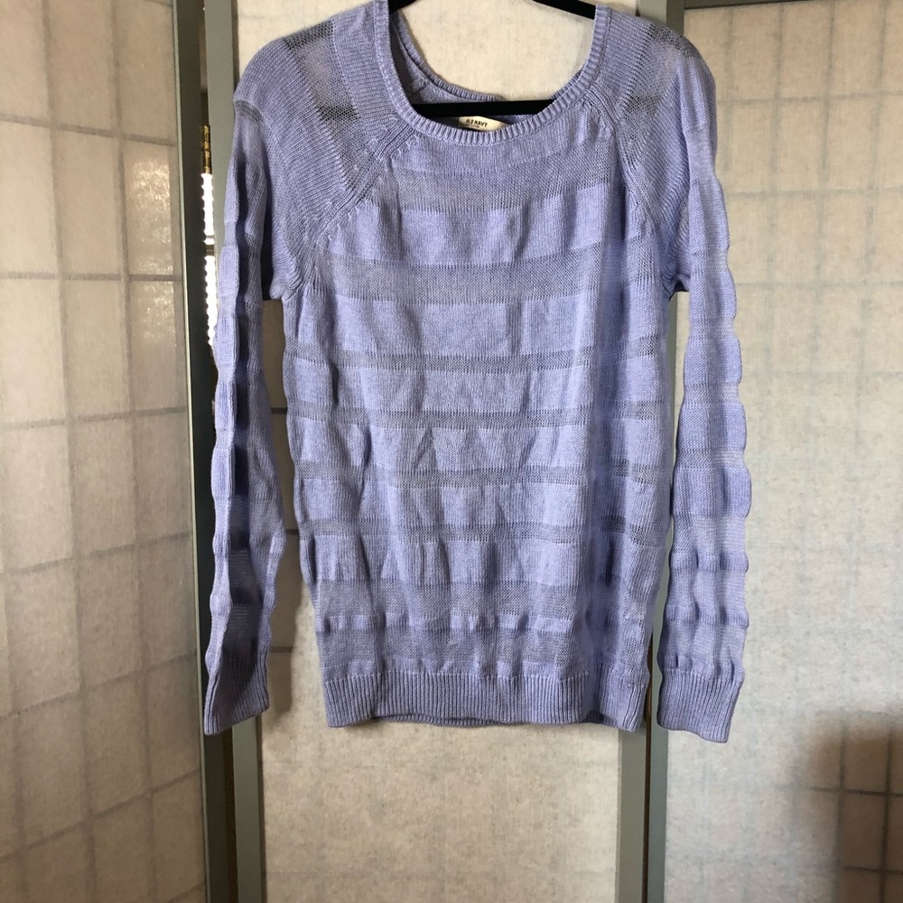 Old Navy light periwinkle blue crew neck sweater